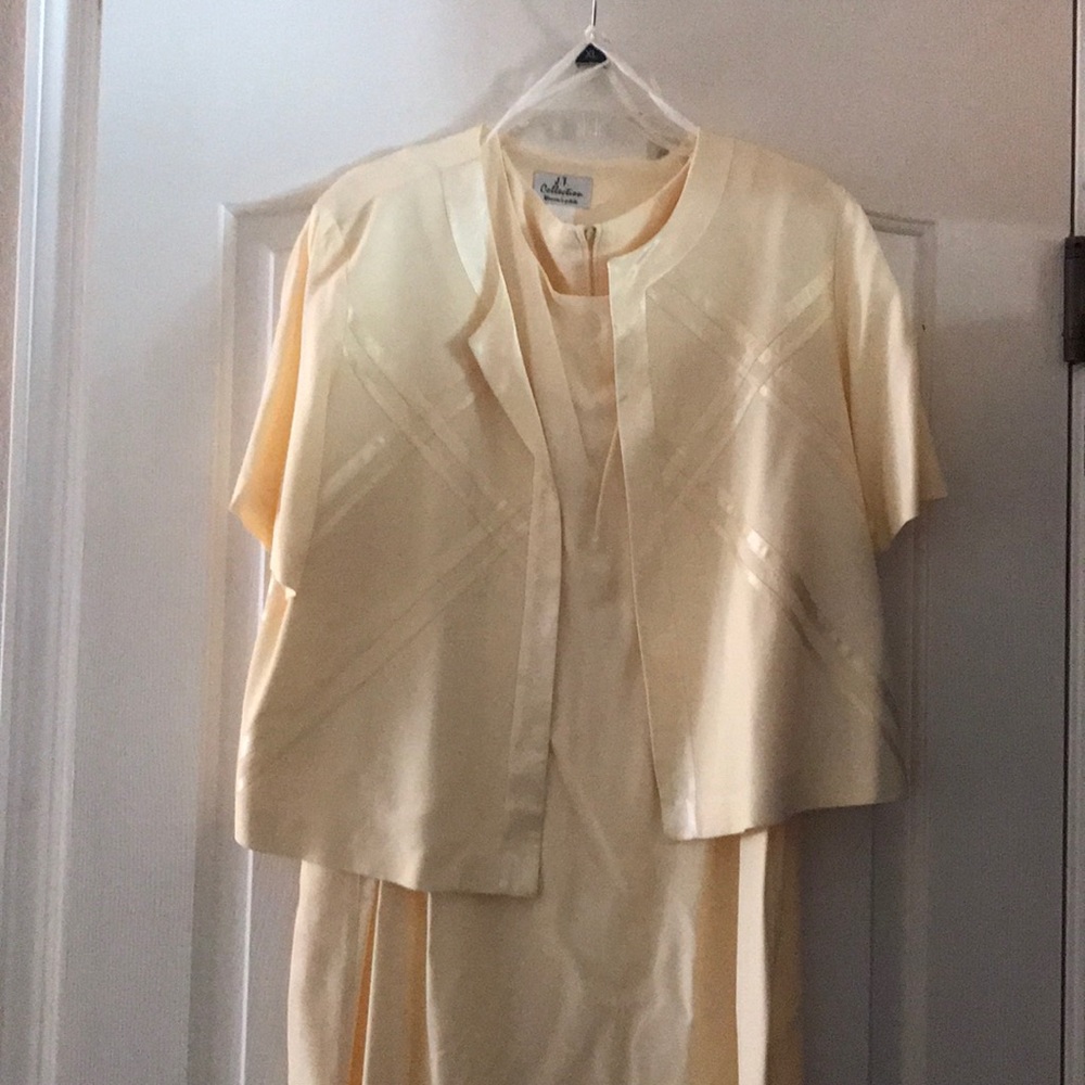 Women’s plus size dress